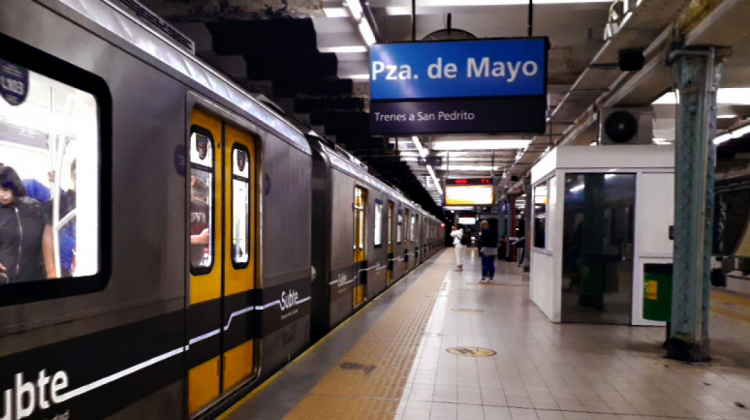 Una de las estaciones del metro de Buenos Aires, Argentina.