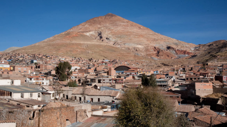 El Cerro Rico de Potosí. Foto: Reyqui.com.