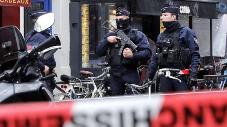 Imagen referencial de la policía en Francia. Foto: EPA
