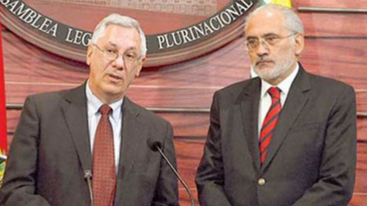 Eduardo Rodríguez y Carlos Mesa. Foto: Archivo ANF 2016