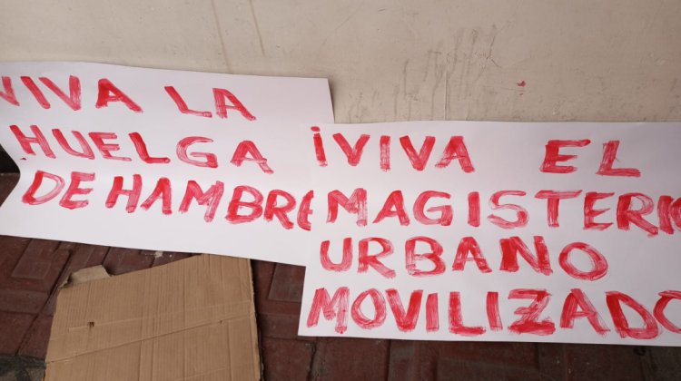 Huelga de hambre de maestros en la Casa Social del Maestro en la ciudad de La Paz Foto: Max Cachaca