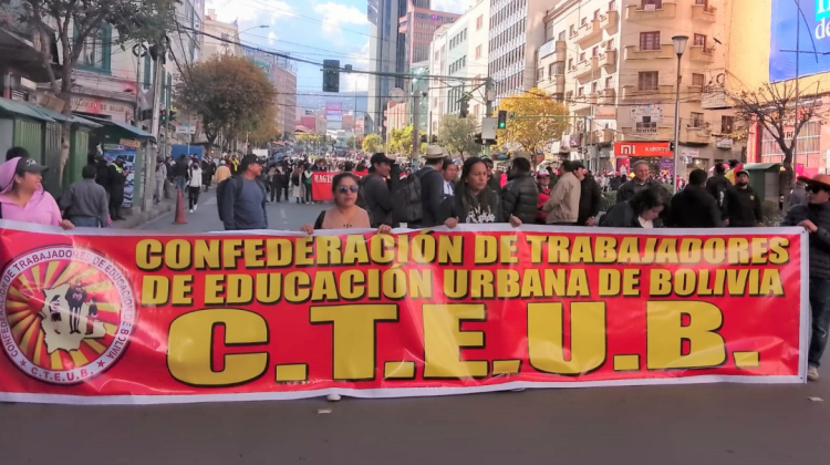 La marcha de maestros está tarde en La Paz. Foto: ANF