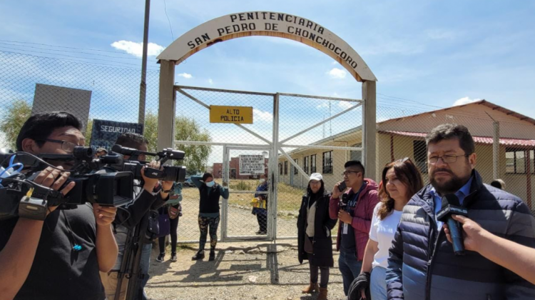 Samuel Doria Medina llegó a la cárcel de Chonchocoro. Foto: RRSS