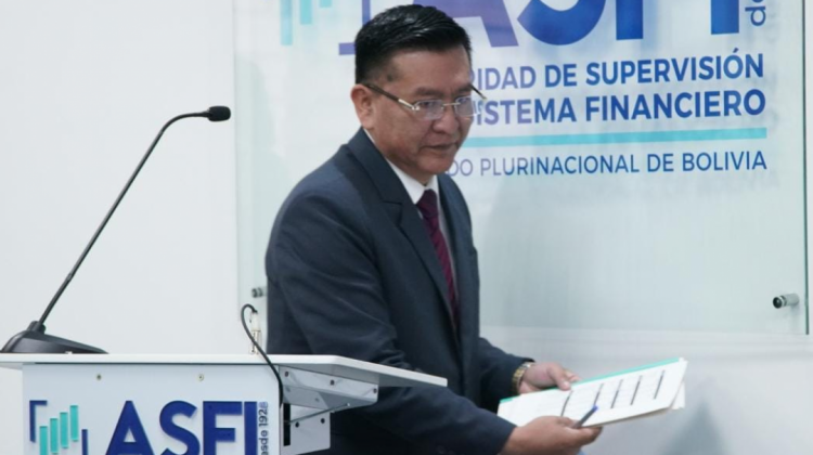 Director ejecutivo de la Autoridad de Supervisión del Sistema Financiero (ASFI), Reynaldo Yujra. Foto:ABI