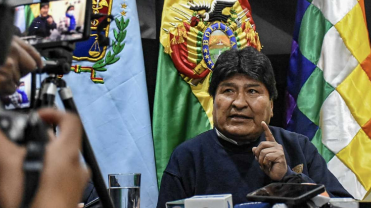 Evo Morales el día que denunció el caso "narcoaudios".  Foto: Opinión