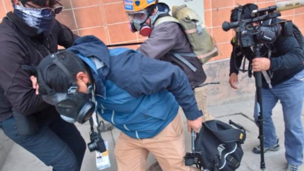 Periodistas agredidos durante conflicto cocalero en 2022. Foto: Página Siete.