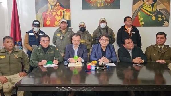 Conferencia de prensa autoridades de Chile y Bolivia. Foto: Captura video.