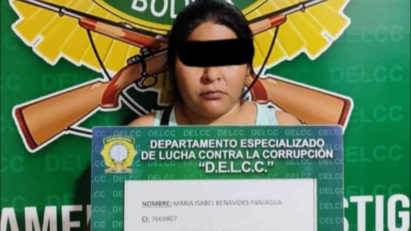 La esposa del diputado del MAS está en celdas policiales a la espera de su audiencia cautelar. Foto: RRSS