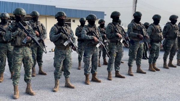 Las Fuerzas Armadas de Ecuador.