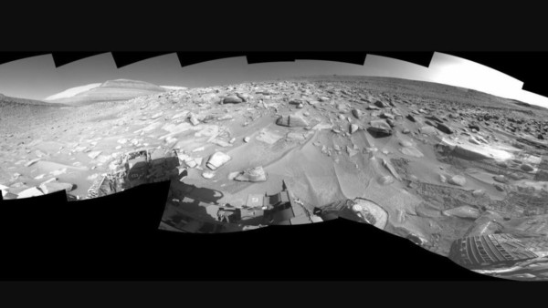 El Curiosity de la NASA dejó varios conjuntos de huellas donde el rover experimentó una falla o una parada inesperada a mitad de camino.   Foto: NASA / JPL-CALTECH