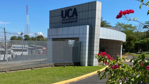 Instalaciones de la Universidad Centroamericana (UCA), dirigida por jesuitas.