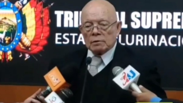 El presidente del TSE, Óscar Hassenteufel. Foto: Captura