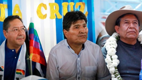 Luis Arce, Evo Morales y David Choquehuanca en un ampliado del MAS. Foto: Internet