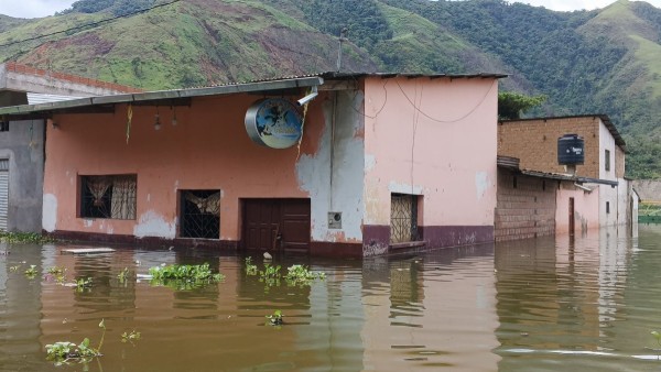 Las casas de los pobladores de Tipuani se encuentran inundadas. Foto: Soy Tipuaneño