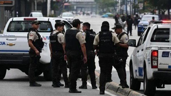 Efectivos policiales de Ecuador.