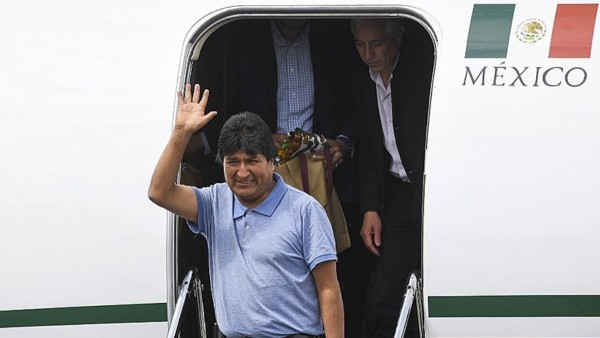 Evo Morales y Álvaro García Linera volaron a México tras crisis en Bolivia en 2019. Foto: Archivo/Internet