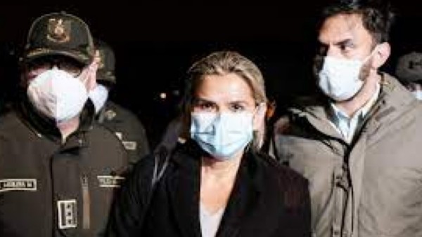 Añez fue detenida en un operativo encabezado por el propio ministro de Gobierno. Foto: Internet