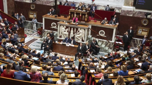 El parlamento francés.