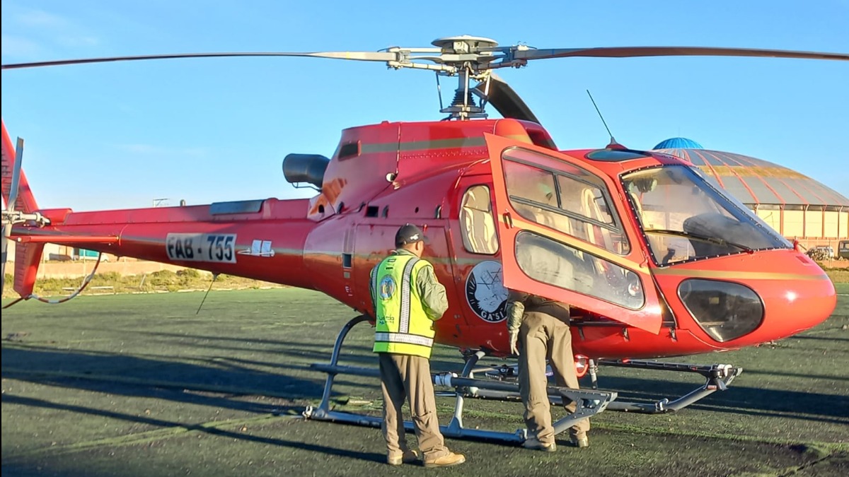 Helicóptero entregado por el Gobierno. Foto: ANF