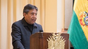 Comisión mixta exige que Choquehuanca 
