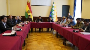Presidente del Senado convoca a nuevo diálogo judicial a Choquehuanca y Huaytari