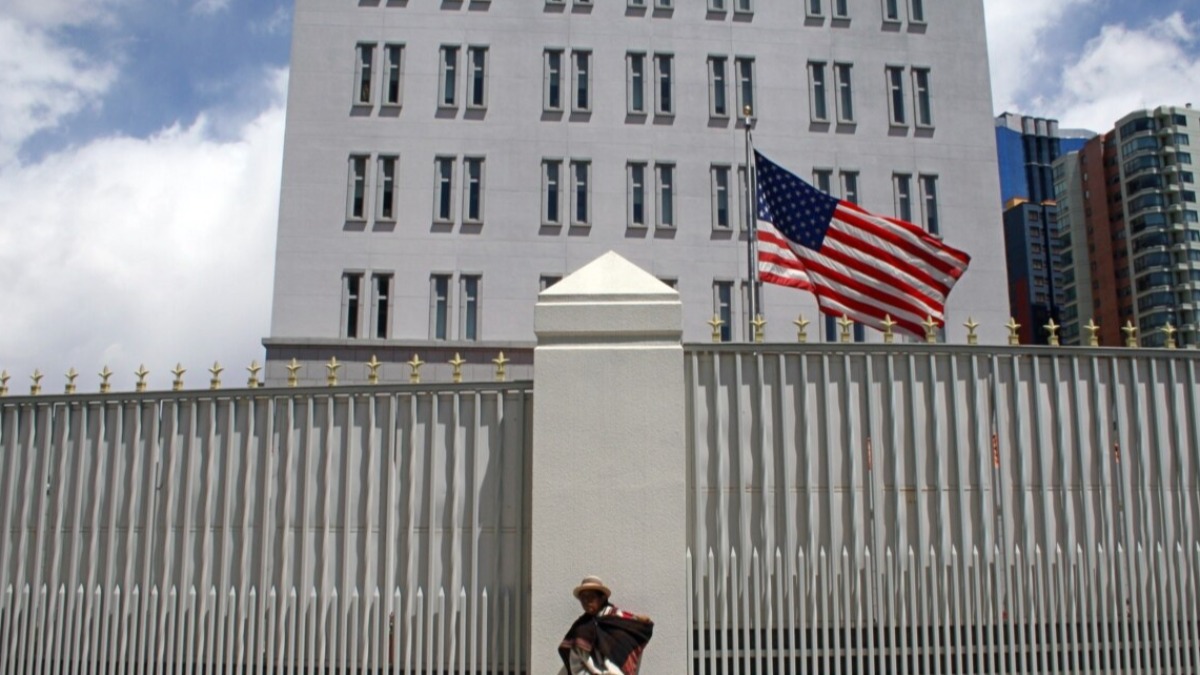 Edificio de la Embajada de Estados Unidos. Foto: Voz de América