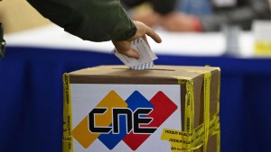La ONU denuncia a un aumento del acoso a voces críticas en Venezuela de cara a las elecciones
