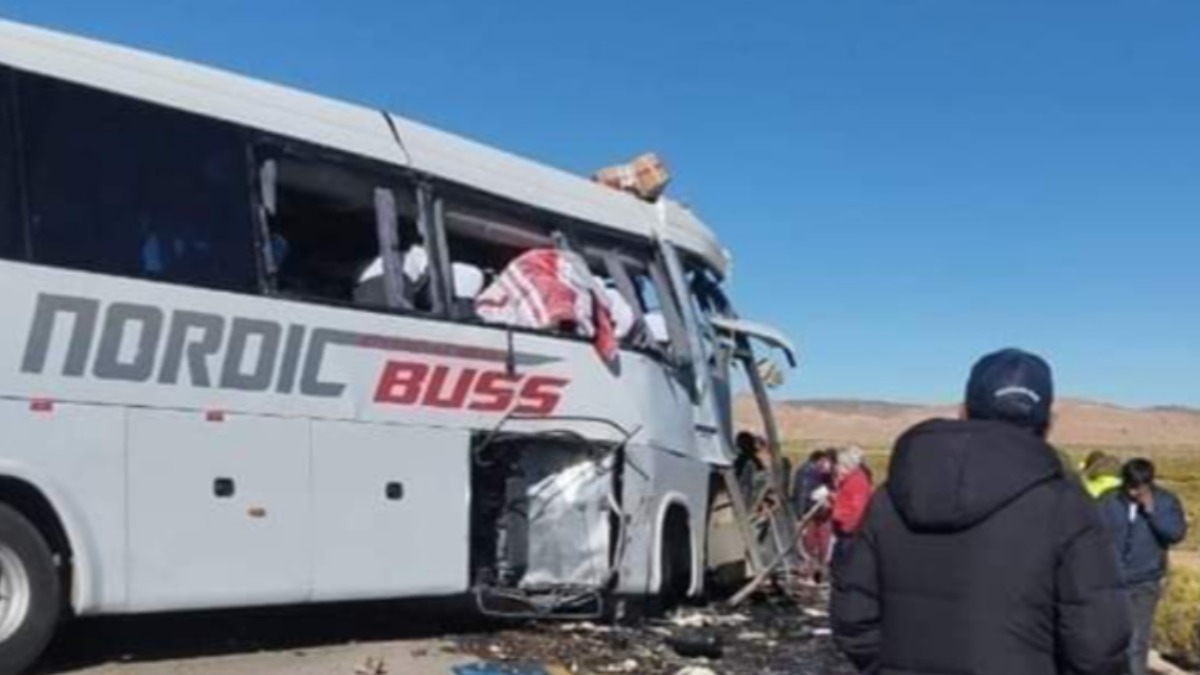 Accidente en la carretera  Patacamaya -Tambo Quemado. Foto: Asuntos Centrales