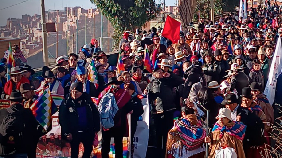 Marcha en apoyo a Arce. Foto: Btv