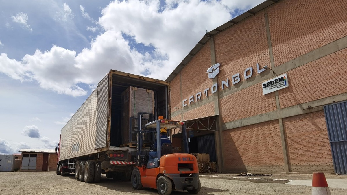 Planta de Cartonbol en Oruro. Foto: ABI