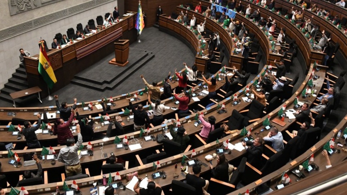 En la ALP existen más de 10 créditos estancados. Foto. Internet