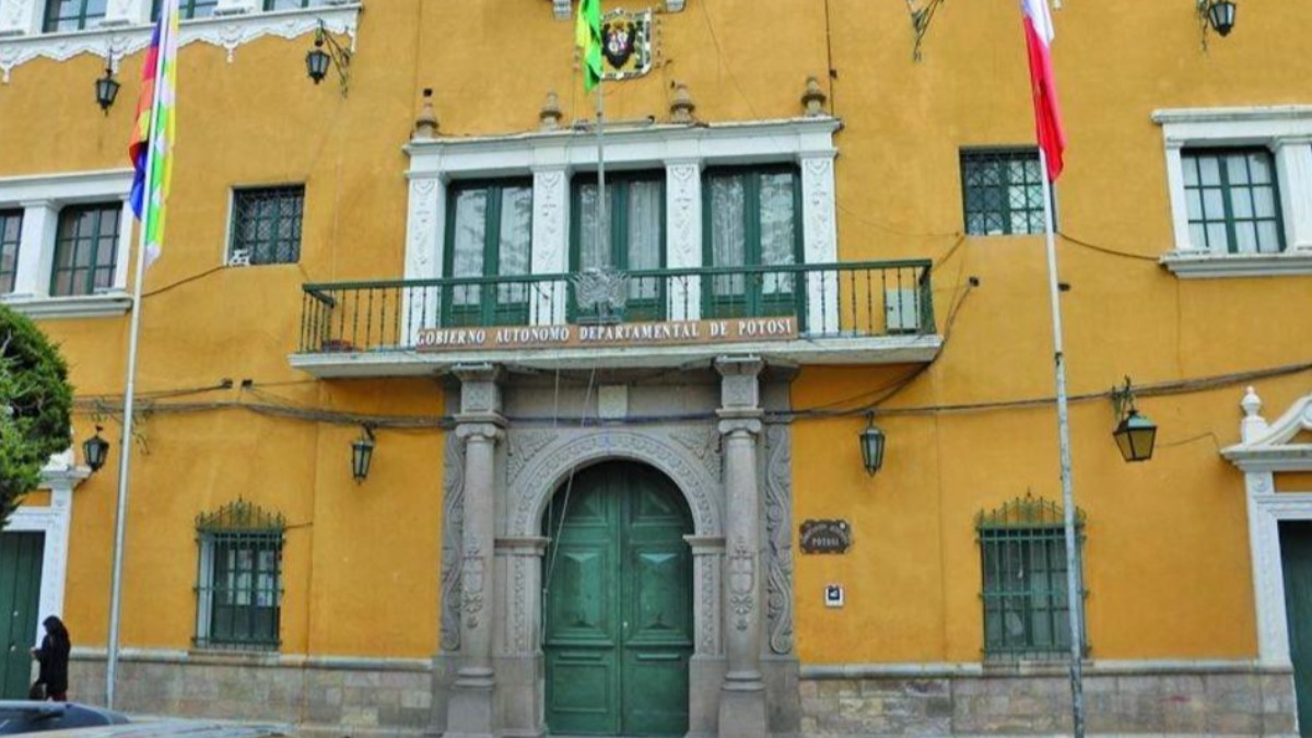 Frontis de la Gobernación de Potosí. Foto: El Potosí