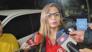 Un juez de La Paz ordena restituir a Sandra Gutiérrez en el cargo de fiscal departamental de Tarija