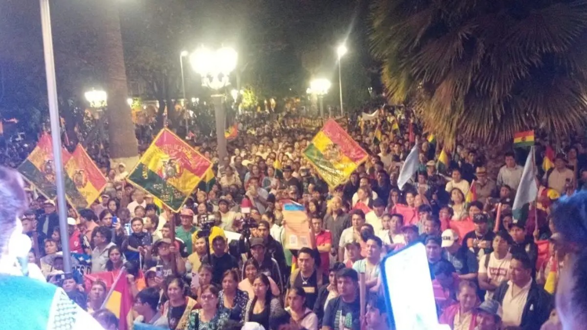 Cabildo en Cochabamba contra bloqueos. Foto: Faceboock radio Pío XII