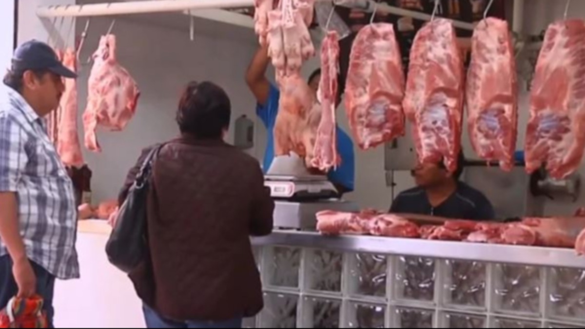 El precio del kilo gancho de carne de res se incrementó. Foto: Internet