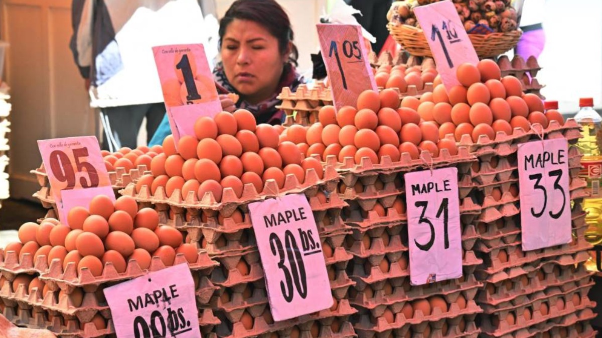 En los mercados los precios de los productos registraron un incremento. Foto: Unitel