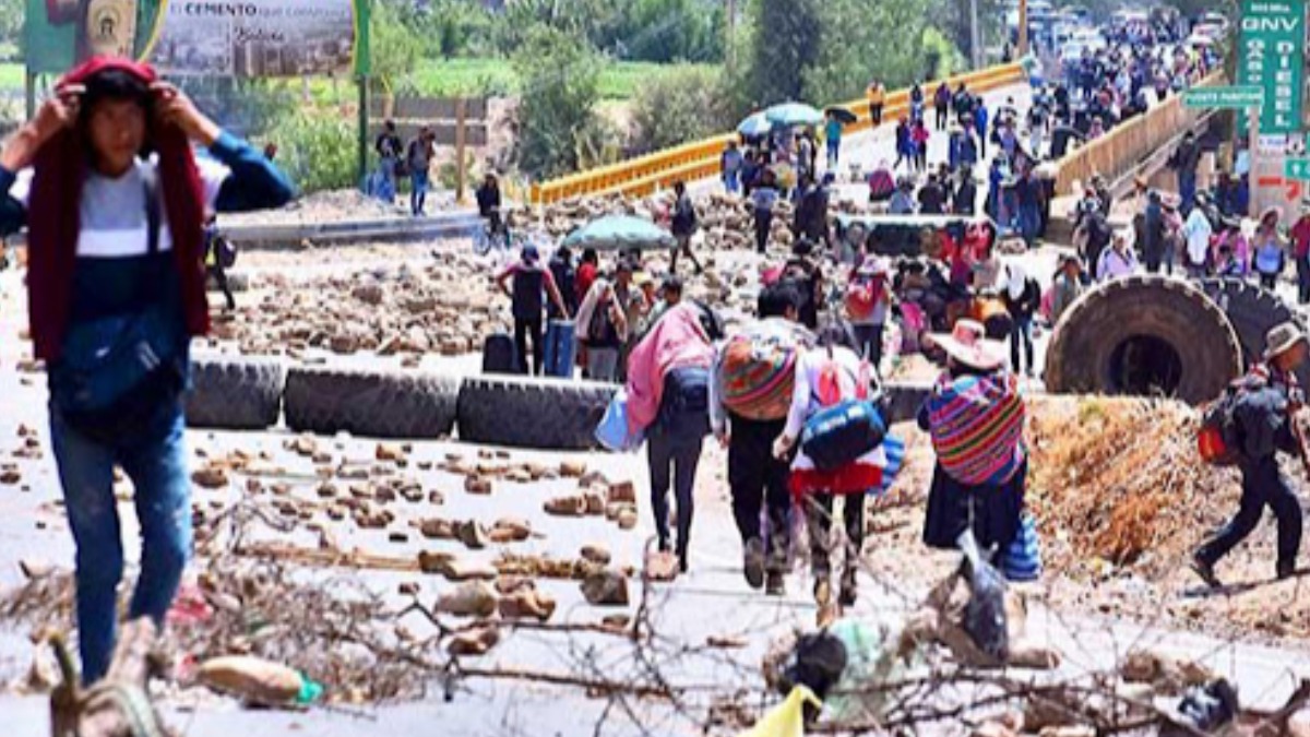 Los afines a Morales desarrollan un bloqueo de caminos desde hace 10 días. Foto: El Día.