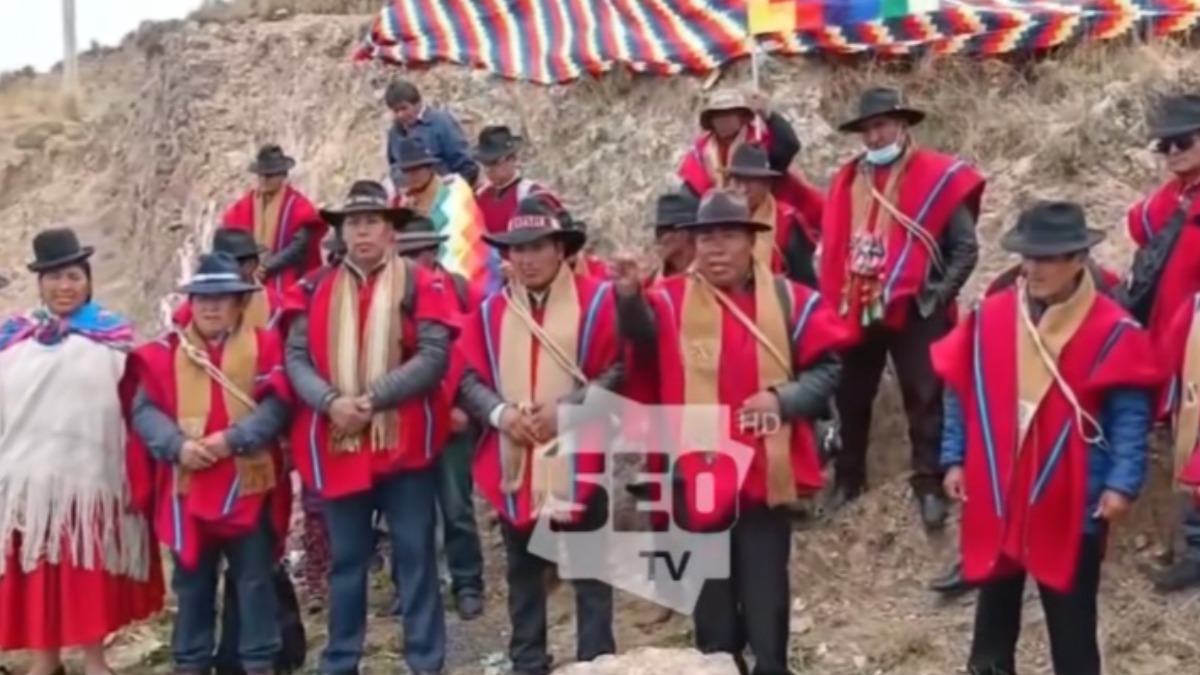 Un grupo de Ponchos Rojos anuncian que se sumarán al bloqueo. Foto: captura