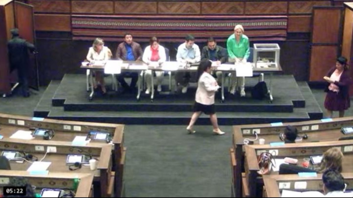 Votación en el Legislativo para elegir al nuevo Fiscal General del Estado. Foto: Captura