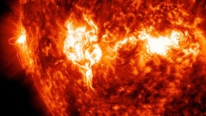 El Sol registra una potente llamarada de la clase más intensa