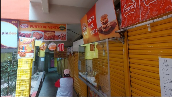 Las vendedoras de carne del mercado Lanza, en La Paz, acataron el paro. Foto: ANF.