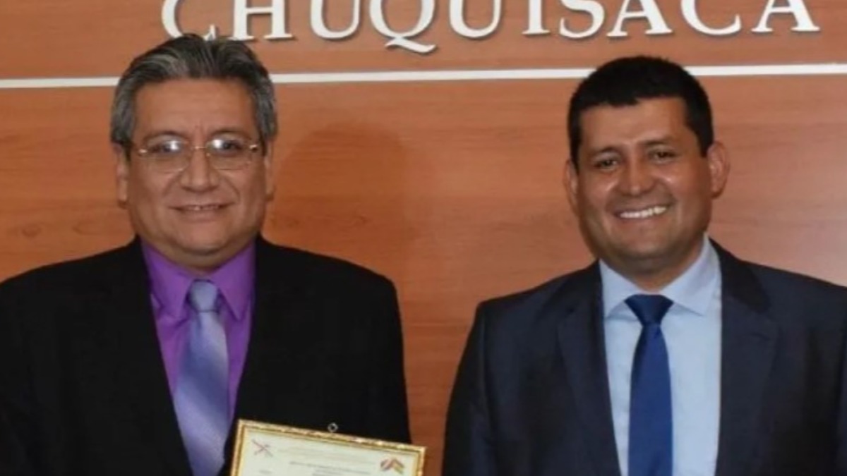 Hurtado y Espada, ambos magistrados autoprorrogados del TCP. Foto. TCP