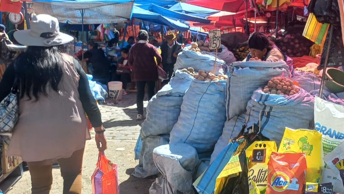 Vendedoras del mercado Rodríguez de la urbe paceña. Foto: ANF