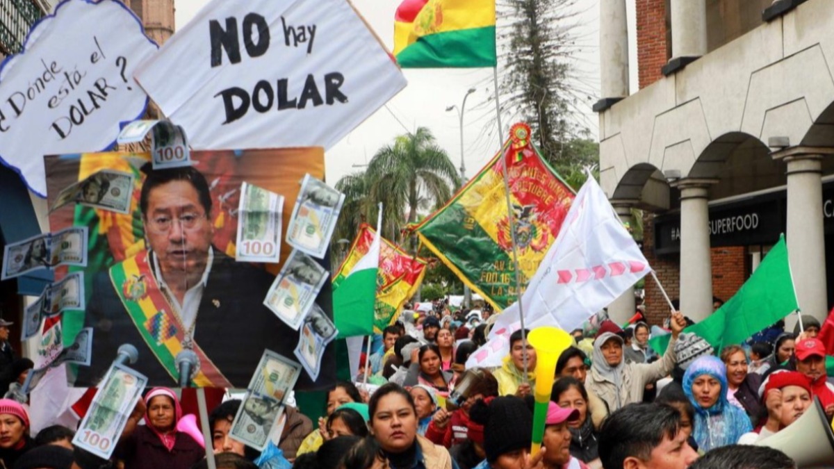 Foto: Juan Carlos Torrejon/EPA