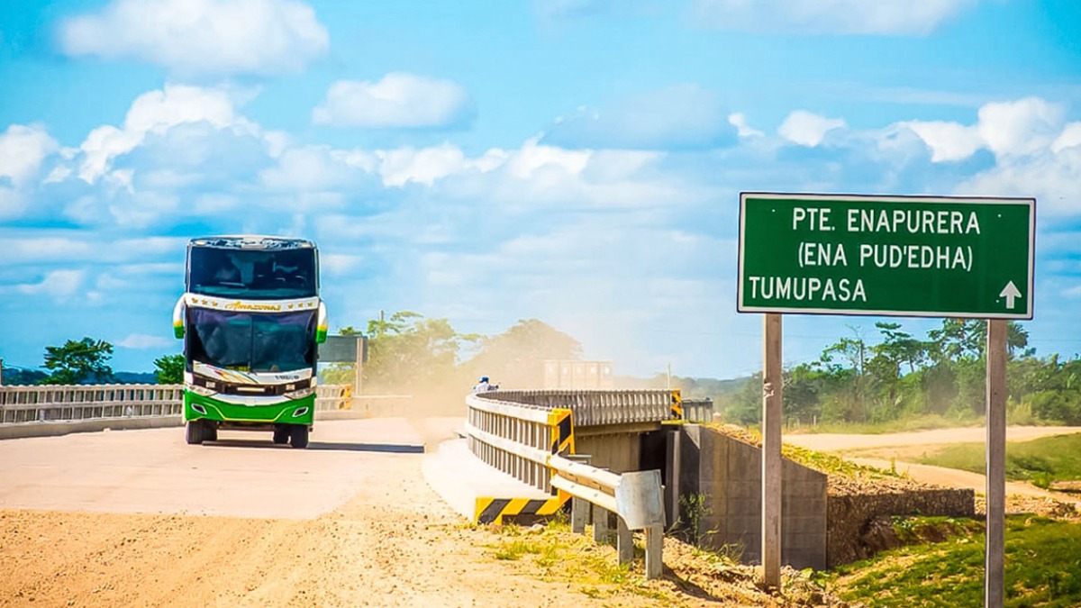 Uno de los puentes construidos en Tumupasa. Foto: Ahora el Pueblo