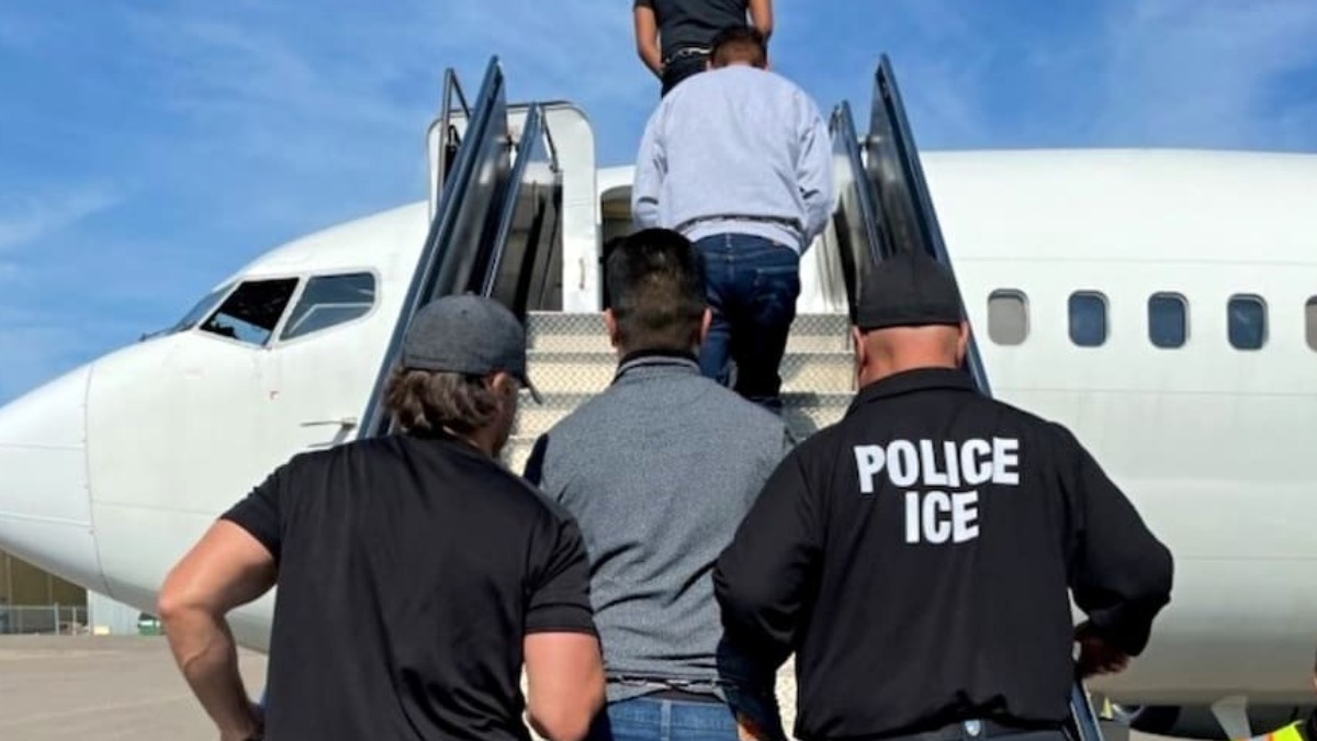 Durante su campaña, Trump insistió en aplicar un proceso de deportación masiva. Foto: Immigration And Customs Enforcement