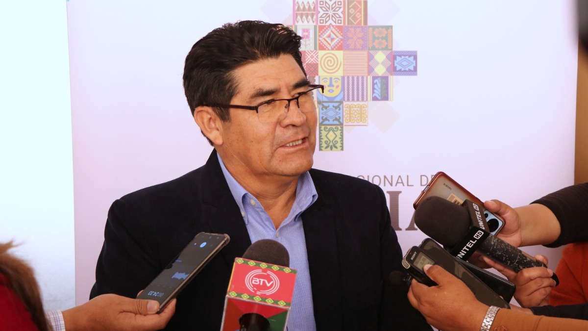 El ministro de Educación, Omar Veliz Ramos. Foto: RRSS