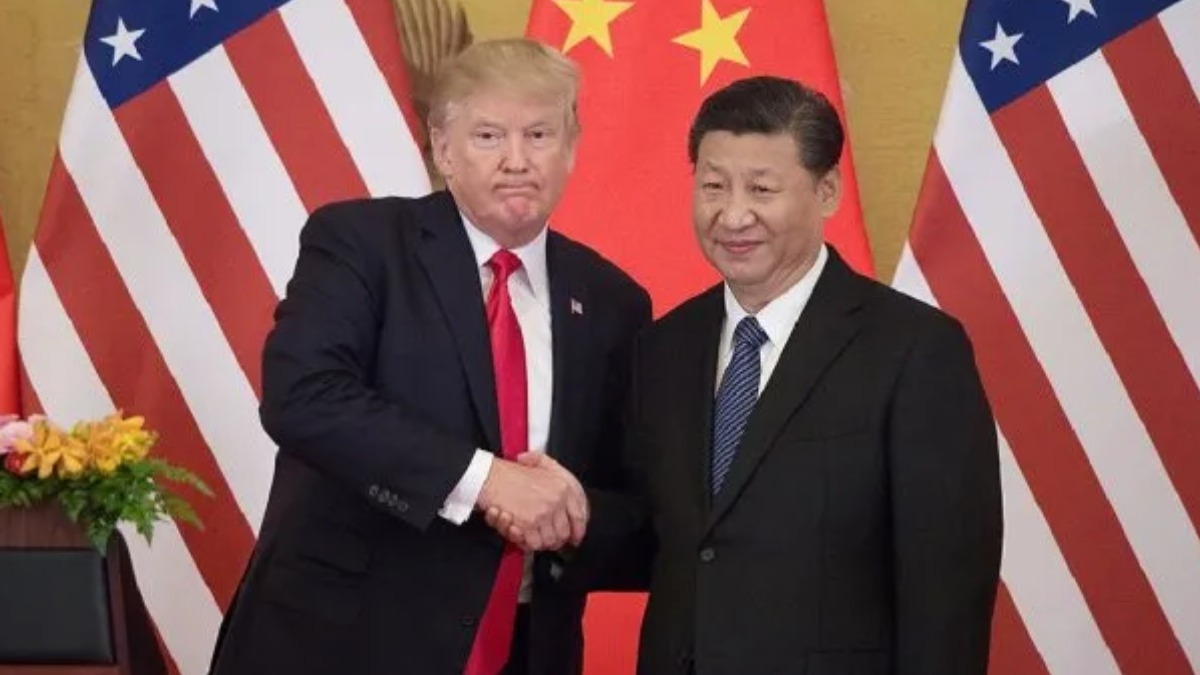 El presidente electo de Estados Unidos, Donald Trump, y el presidente de China, Xi Jinping.