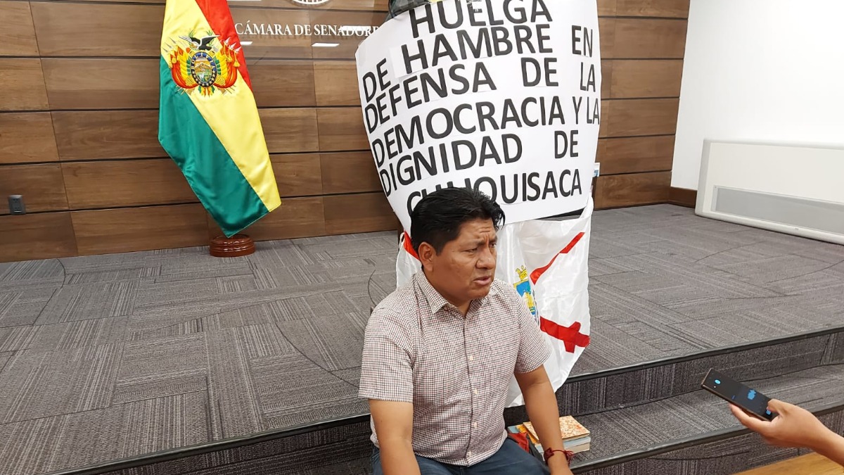 El senador Ticona inicia huelga de hambre porque Chuquisaca pierde un escaño. Foto: ANF