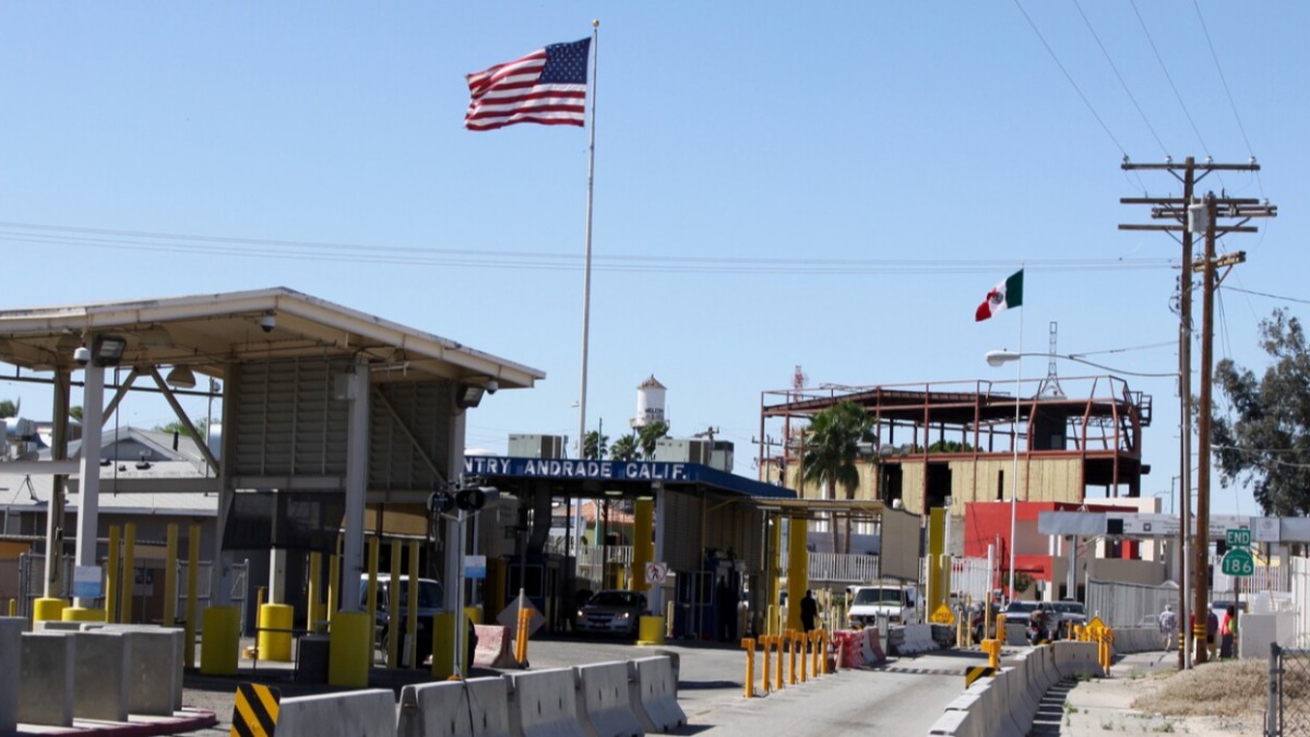 Punto de control en la frontera EEUU - México.